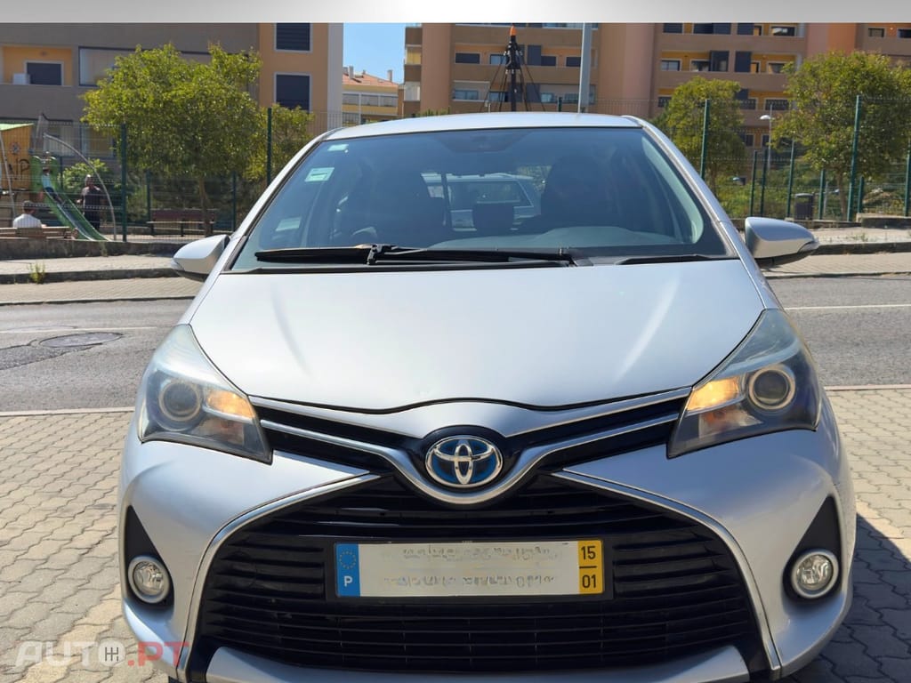 Toyota Yaris 1.5 HSD Active