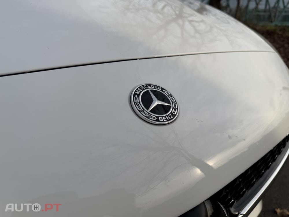 Mercedes-Benz C 300 e 9G-TRONIC AMG Line