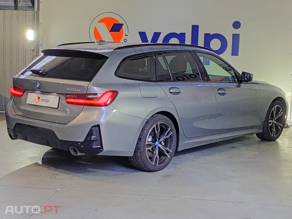 BMW 320 Touring Pack M