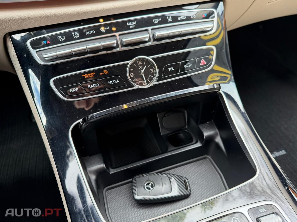 Mercedes-Benz E 300 De Avantgarde