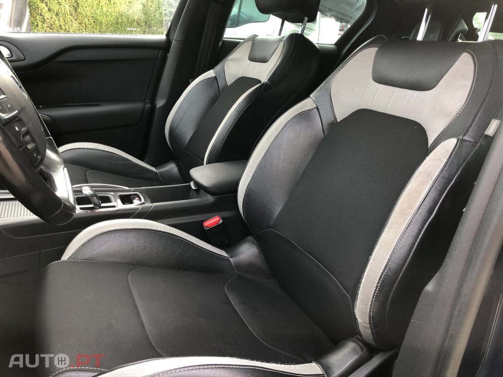 Citroen DS4 1.6 BlueHDi So Chic EAT6