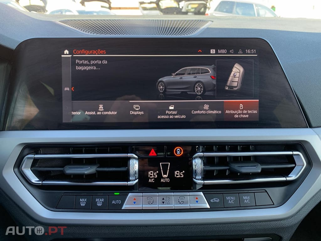 BMW 320 e Touring Line Luxury Auto