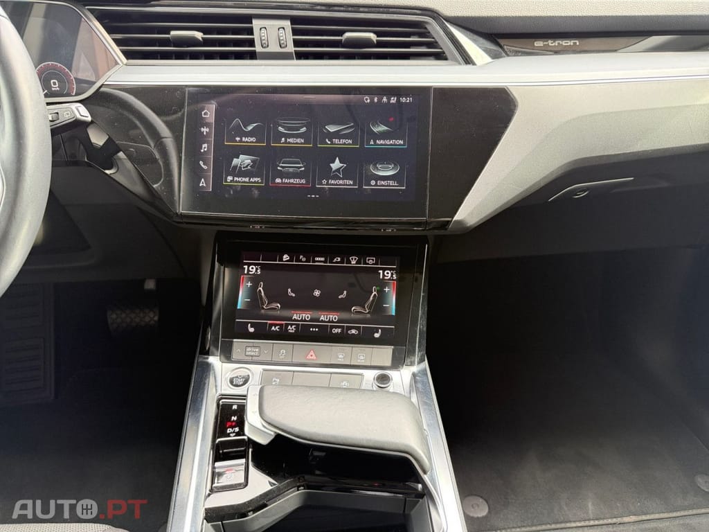 Audi E-Tron I.V.A DEDUTÍVEL quattro 50
