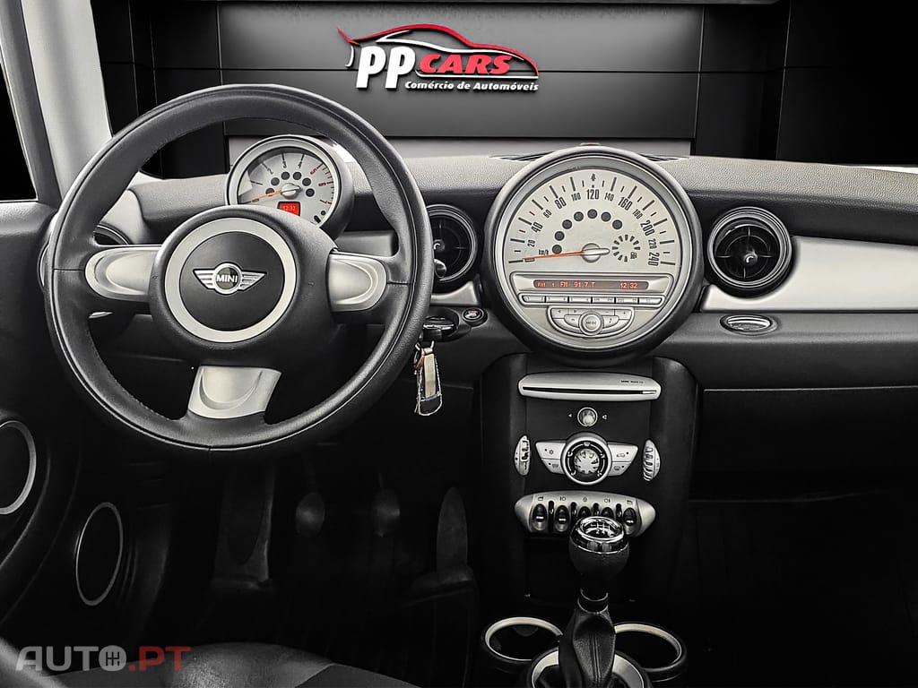 MINI Cooper D