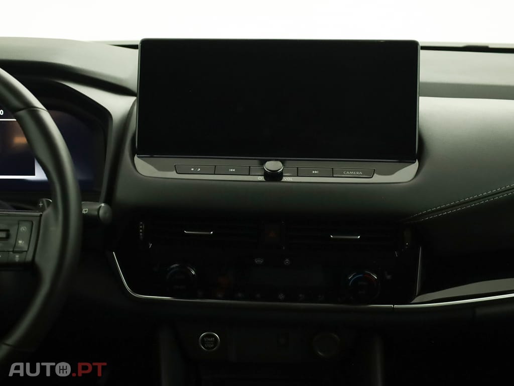 Nissan Qashqai Qashqai 1.3 DIG-T N-Connecta LED Xtronic