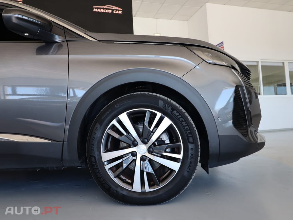 Peugeot 3008 1.5 BlueHDi Allure EAT8