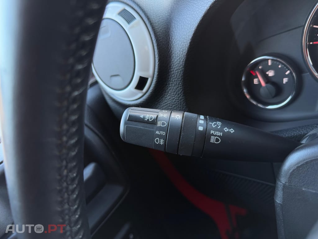 Jeep Wrangler Hard-Top 2.8 CRD Auto 75th Anniversary