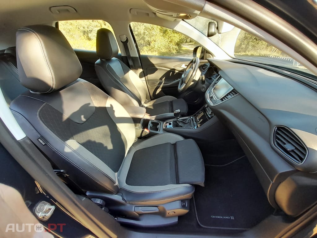 Opel Grandland (X) 1.2 T Business Edition