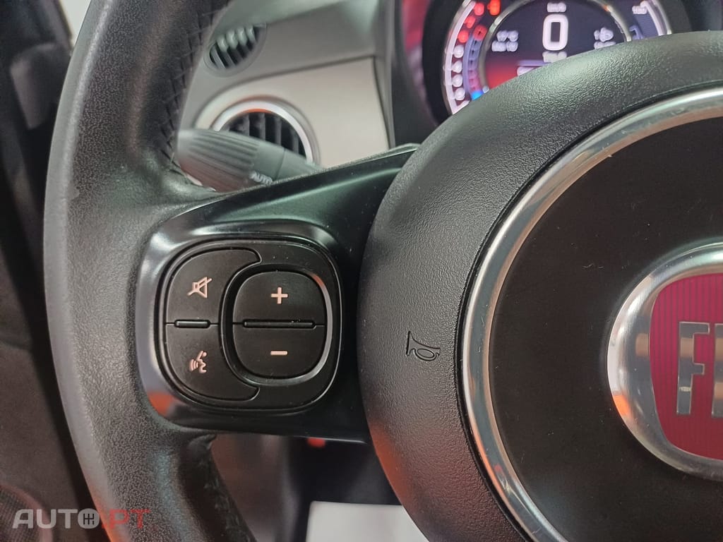 Fiat 500 1.0 Hybrid RockStar