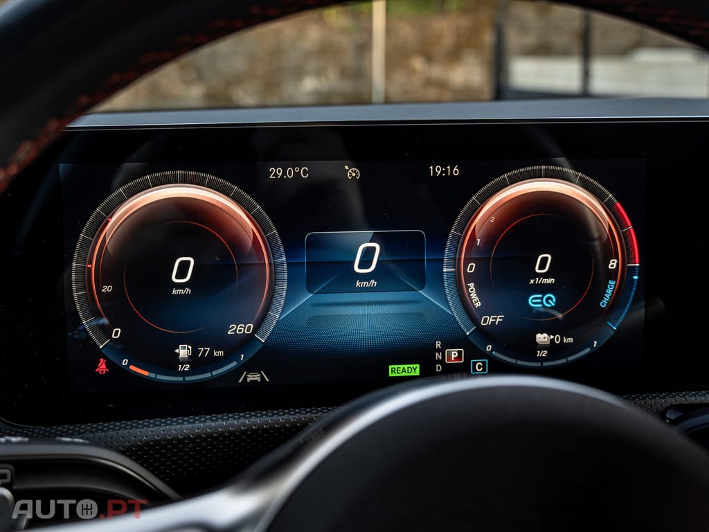 Mercedes-Benz CLA 250 e AMG Line