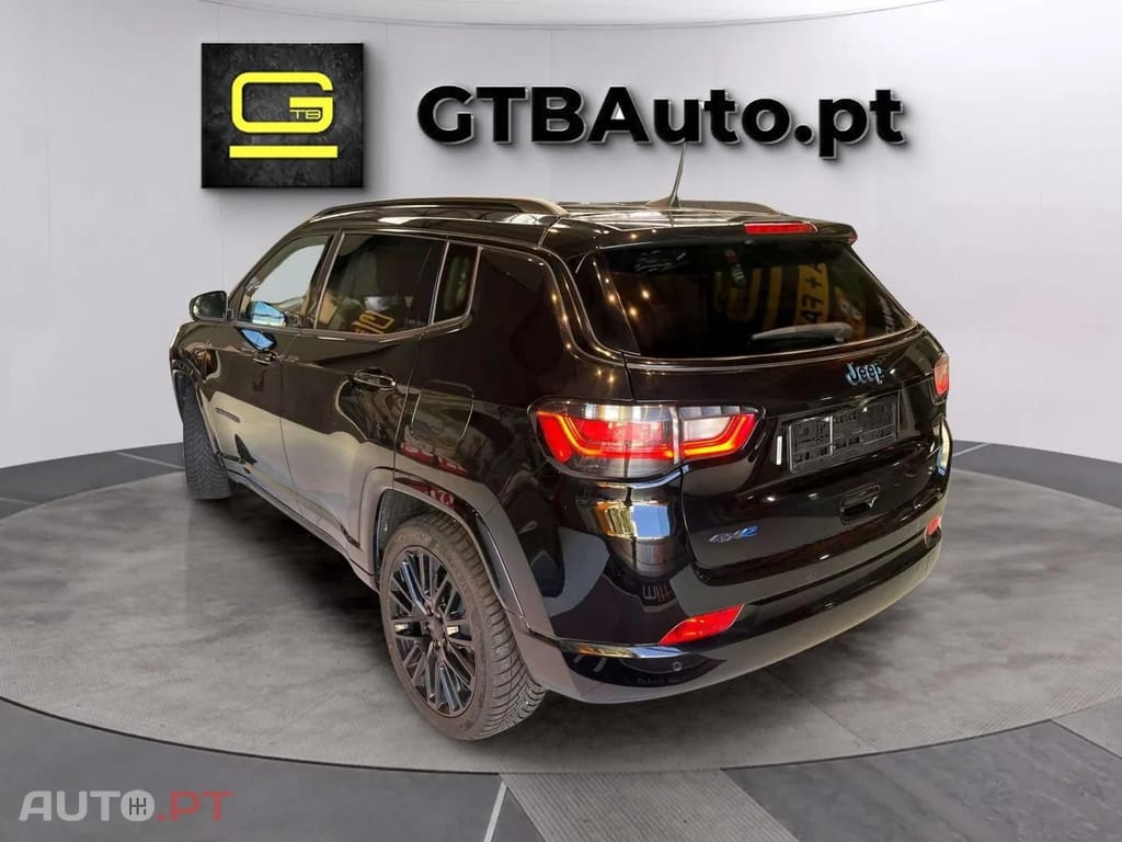 Jeep Compass 1.3 T4 4xe PLUG-IN HYBRID
