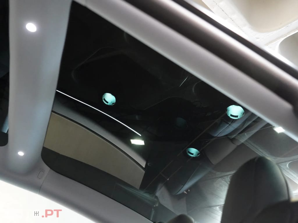 Tesla Model 3 Tração Traseira