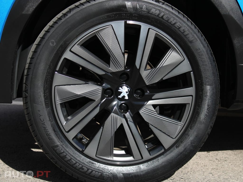 Peugeot E-2008 GT Pack
