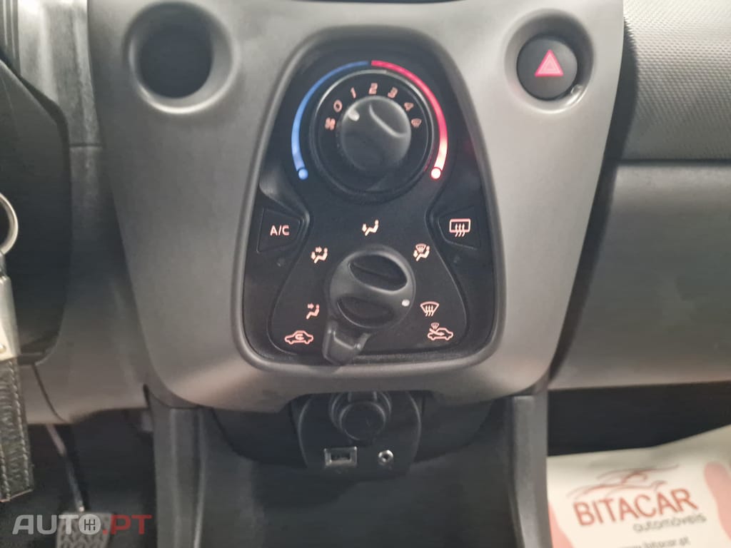 Peugeot 108 1.0 VTi Active