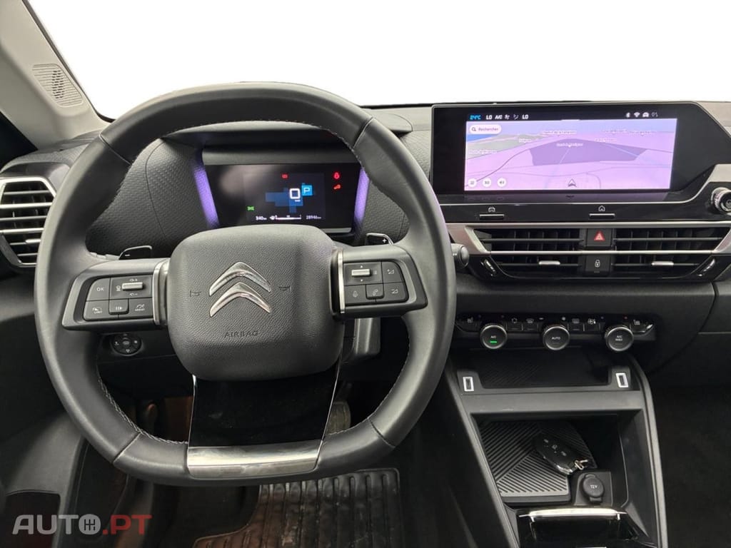 Citroen C4 1.2 PureTech Shine Pack EAT8