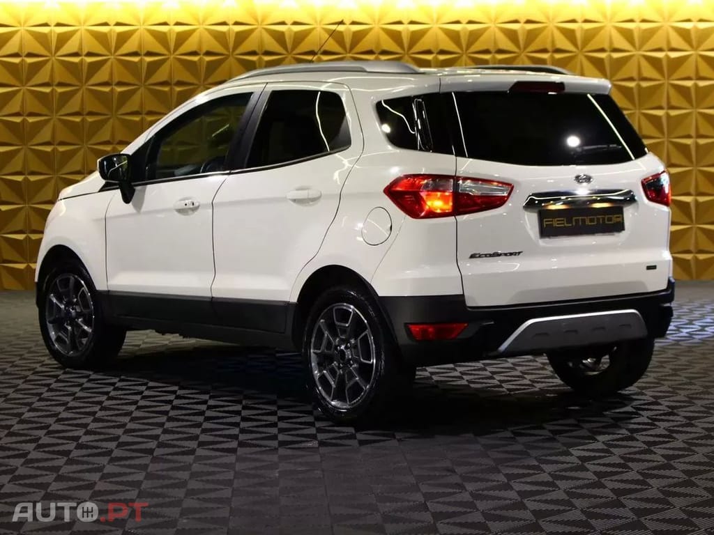 Ford EcoSport 1.0 STCi Titanium