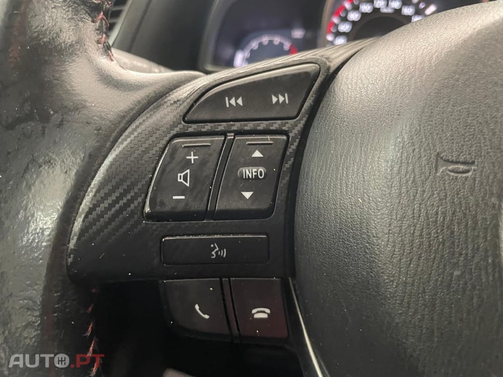 Mazda 3 1.5 Sky-D Evolve HS Navi