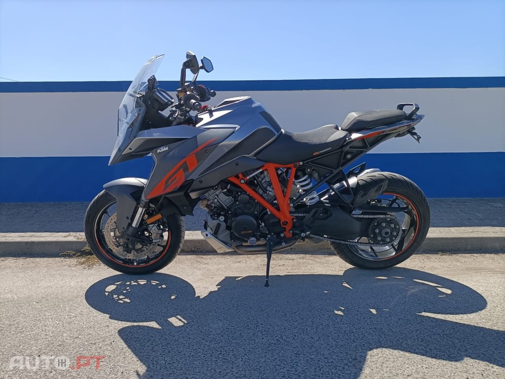 KTM Superduke GT 1290 ABS 172CV