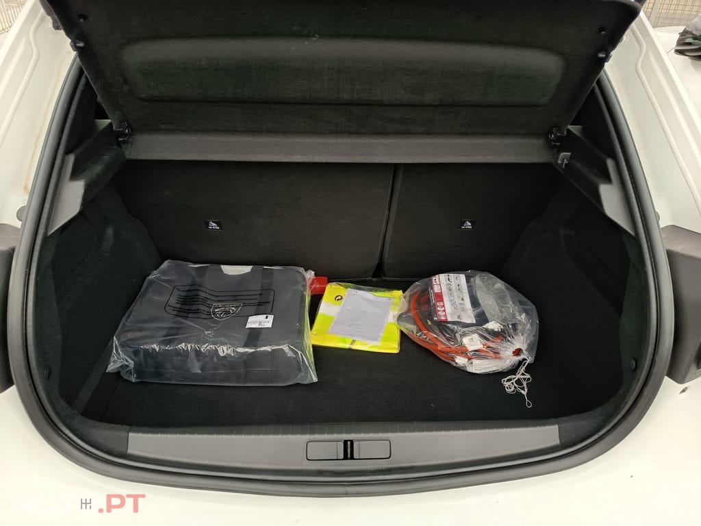 Peugeot E-208 50 kWh Active Pack