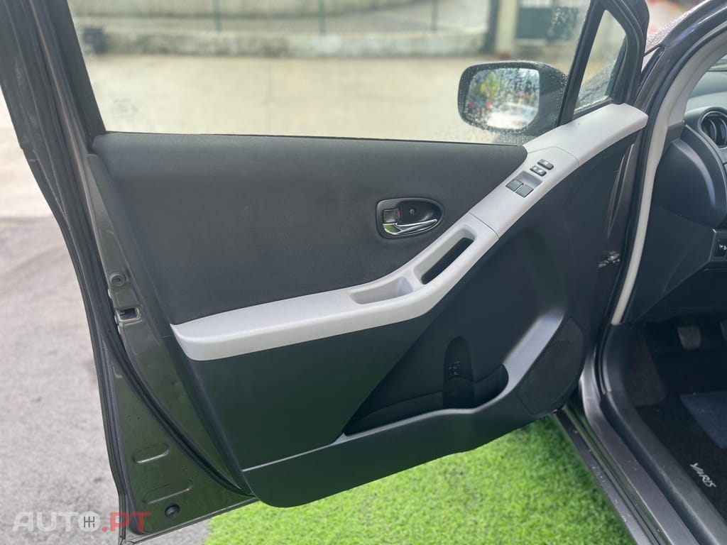 Toyota Yaris 1.4 D-4D AC