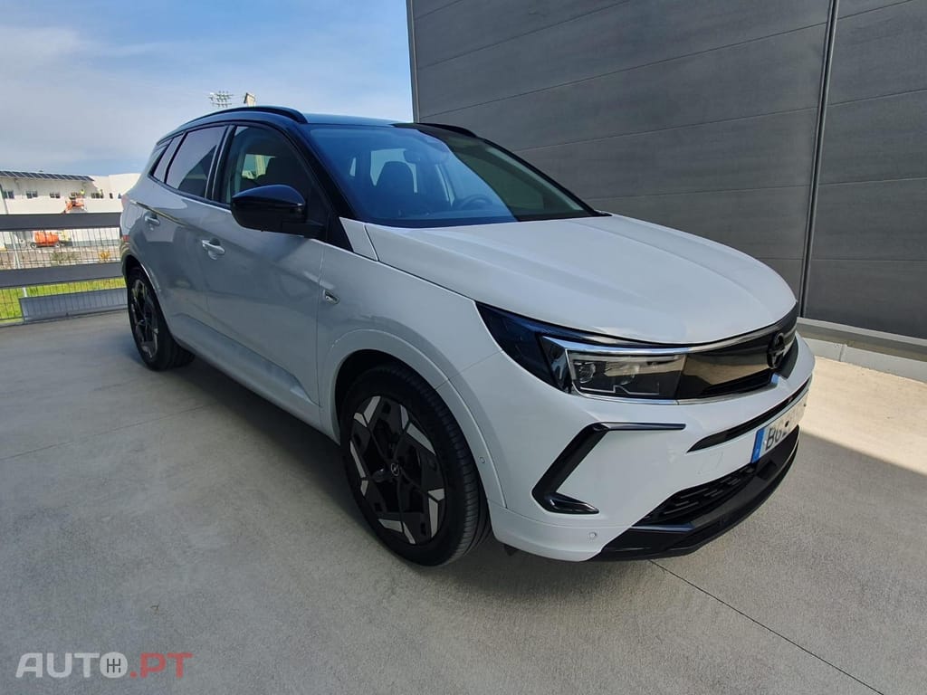 Opel Grandland (X) 1.6 T PHEV GSe