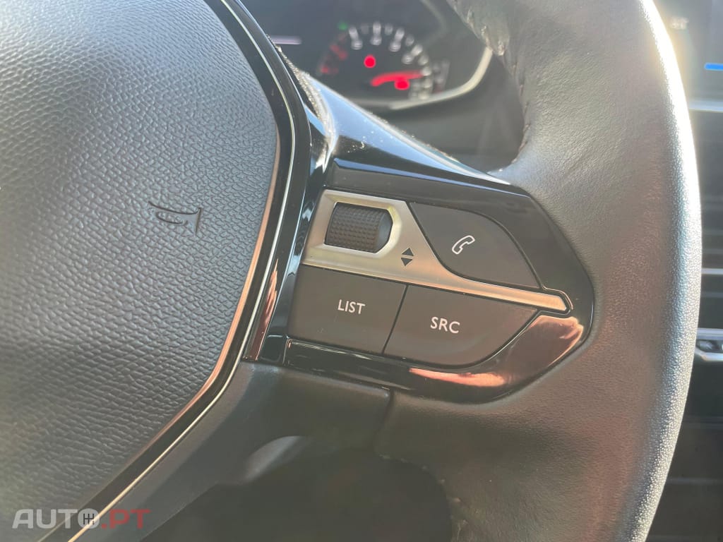 Peugeot 208 1.2 PureTech Allure