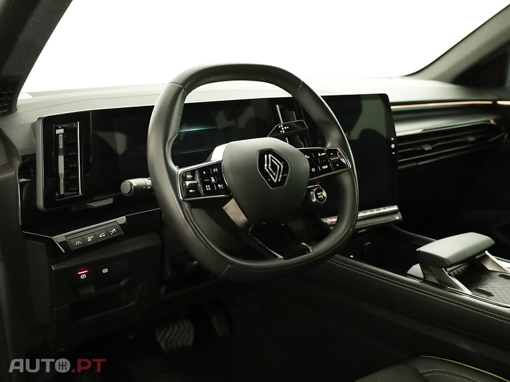 Renault Austral Austral 1.3 Mild Hybrid Iconic Auto