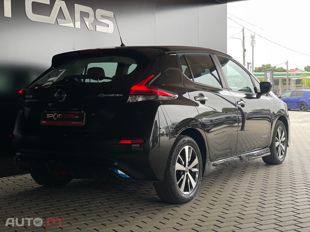 Nissan Leaf Acenta