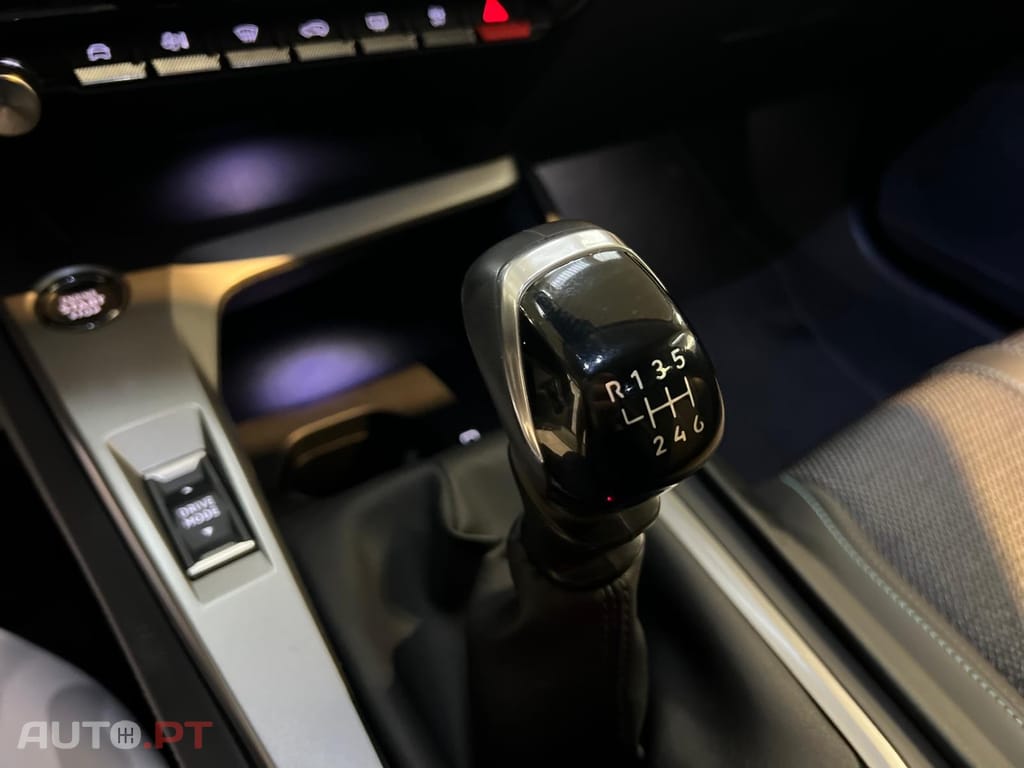 Peugeot 308 1.2 PureTech Allure