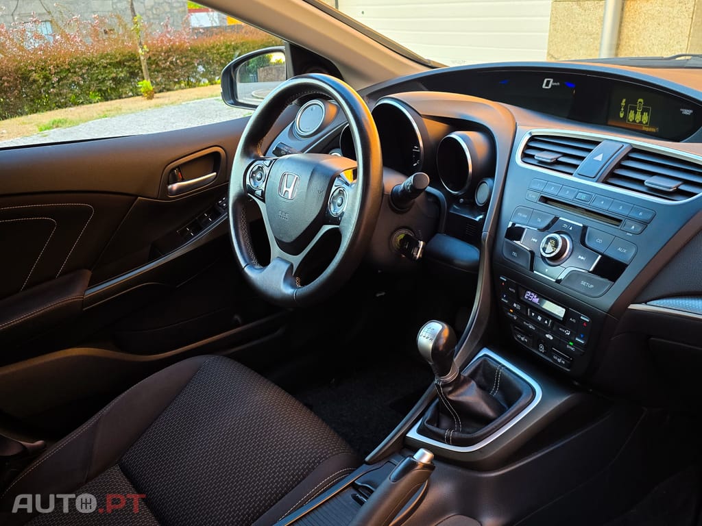Honda Civic Tourer 1.6 DTEC Elegance