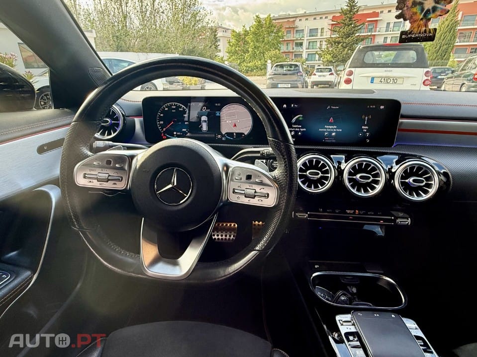 Mercedes-Benz CLA 220 Orange Edition