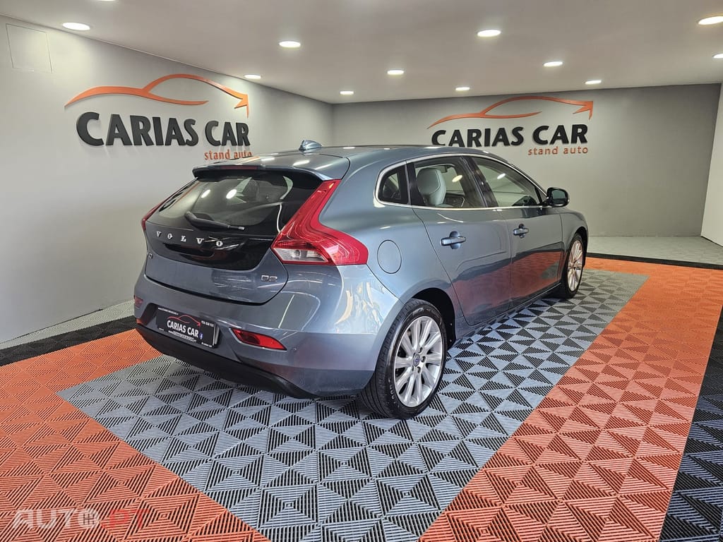 Volvo V40 1.6 D2 Momentum