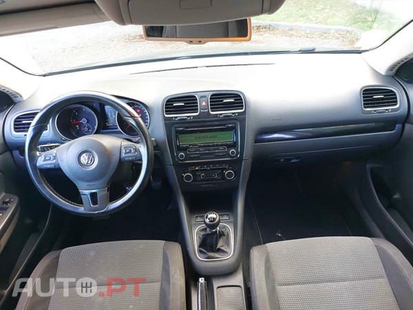 Volkswagen Golf 1.6 TDI Confortline Extras