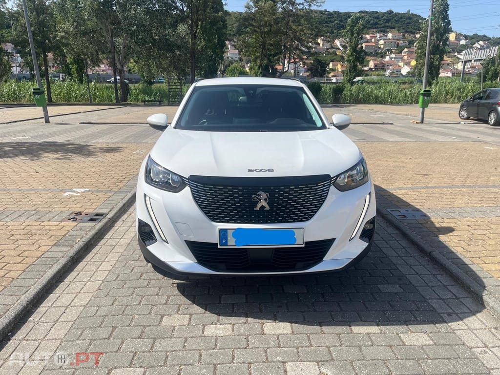 Peugeot 2008 1.2 PureTech Allure