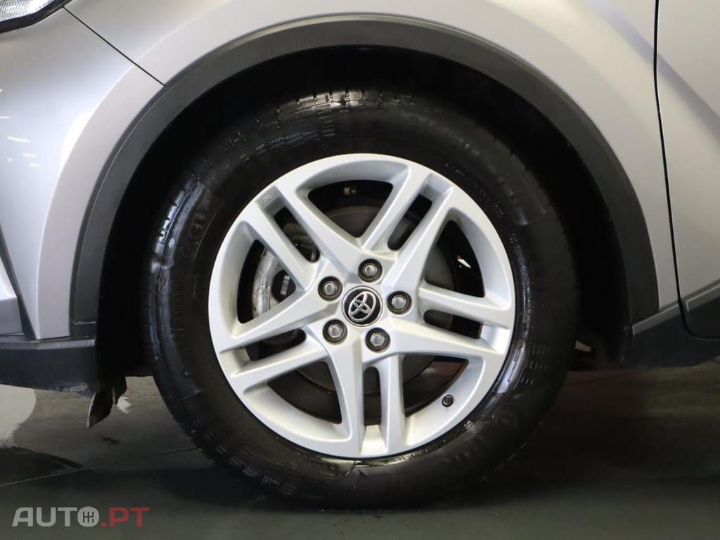 Toyota C-HR 1.8 Hybrid Comfort