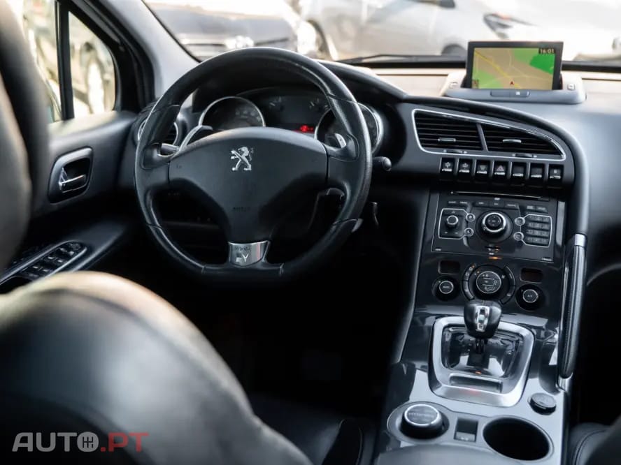 Peugeot 3008 2.0 HDi Hybrid4