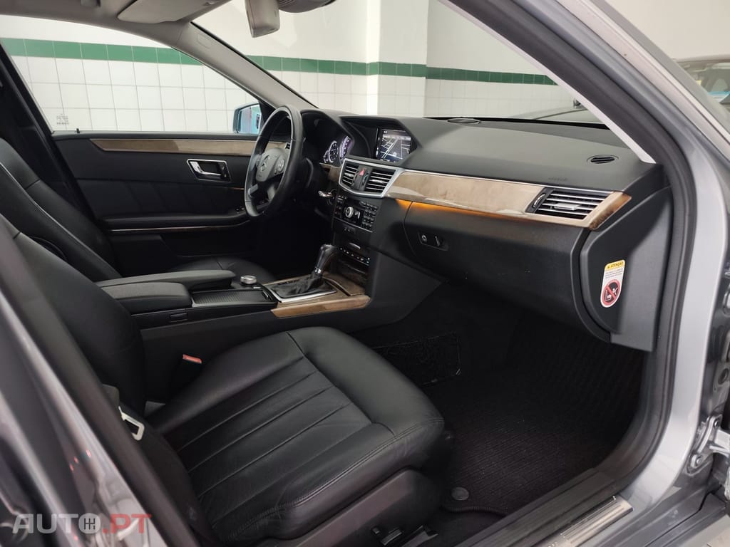 Mercedes-Benz E 250 BlueTEC Elegance Auto. — fotografia 9