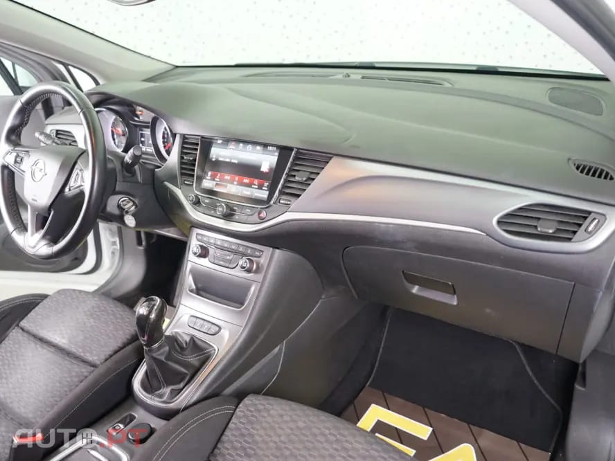 Opel Astra Sports Tourer 1.0 Business Edition S/S