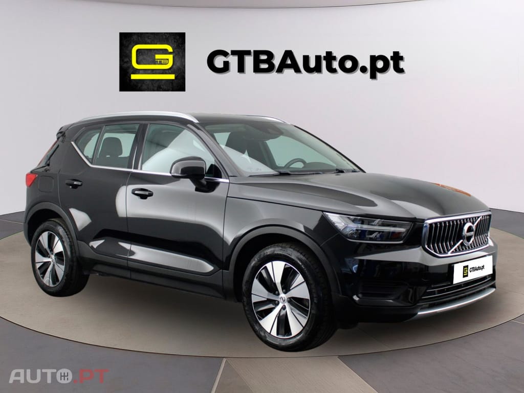 Volvo XC40 1.5 T2 MOMENTUM