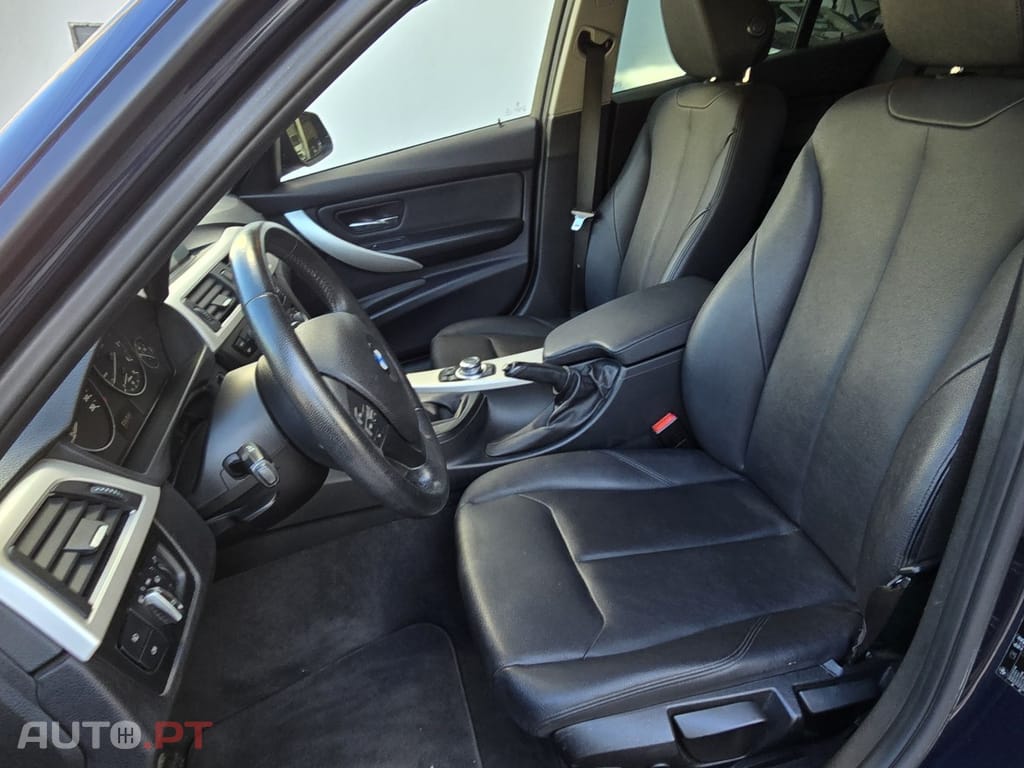 BMW 318 d Touring Edition Luxury Line Purity