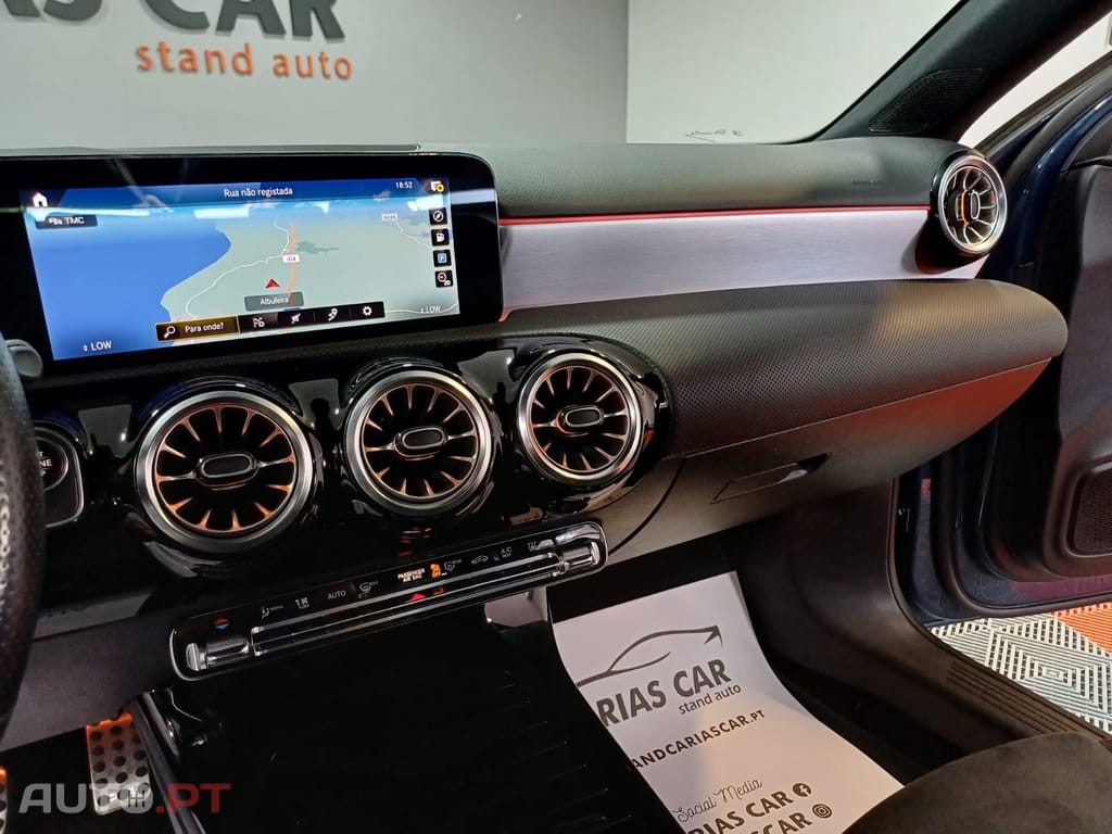 Mercedes-Benz A 250 e AMG Line