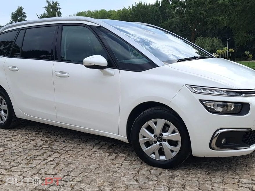 Citroen C4 SpaceTourer 1.5 BlueHDi Shine EAT8