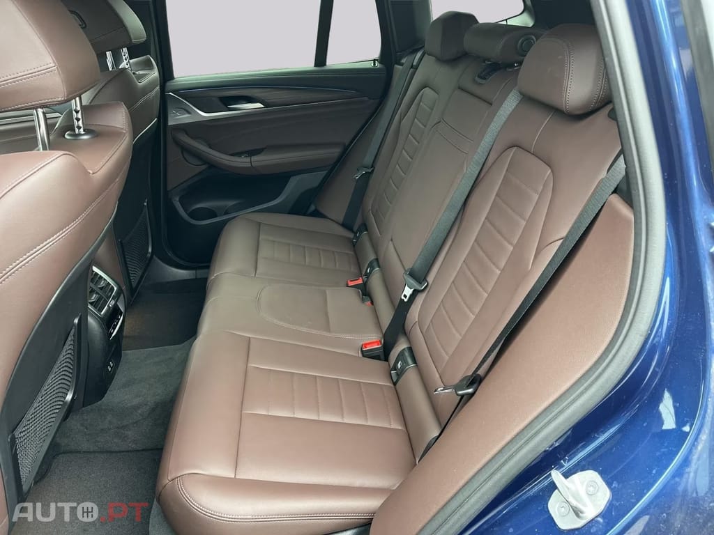 BMW iX3 I.V.A DEDUTIVEL M Sport 