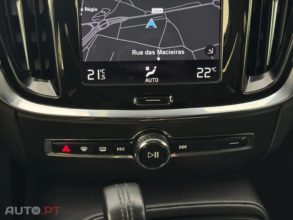 Volvo V60 2.0 T6 AWD TE R-Design Expression