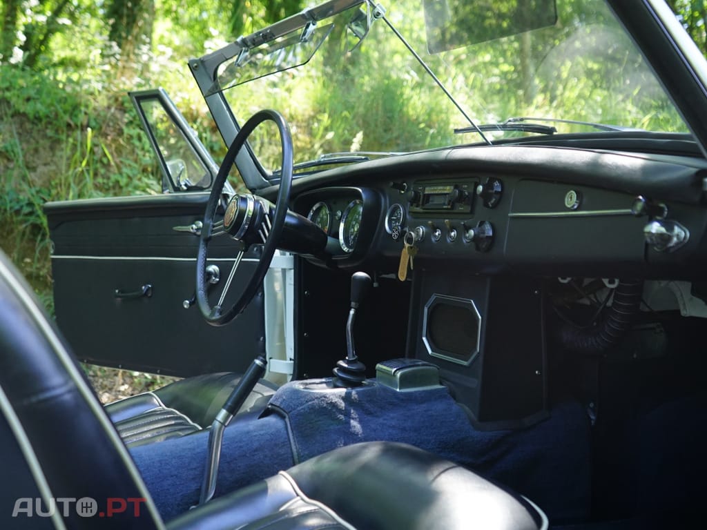 MG MGB Pull Handle