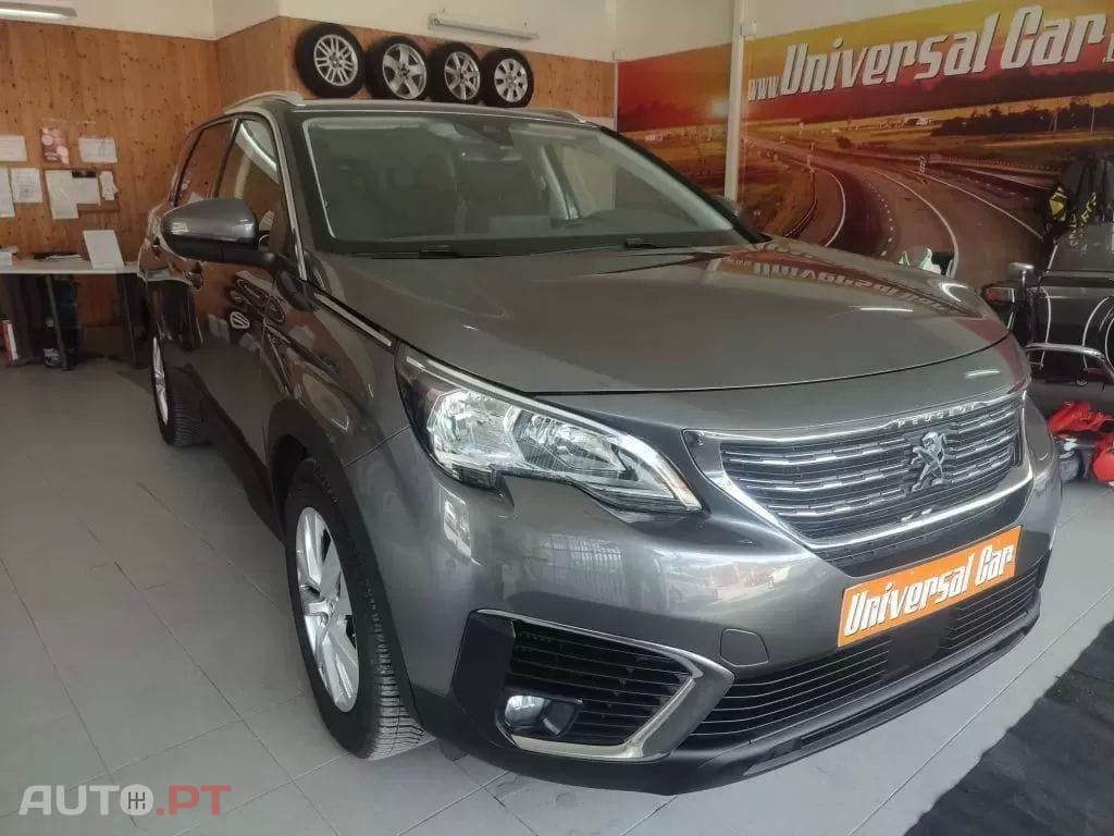 Peugeot 5008 1.6 BlueHDi Style EAT6