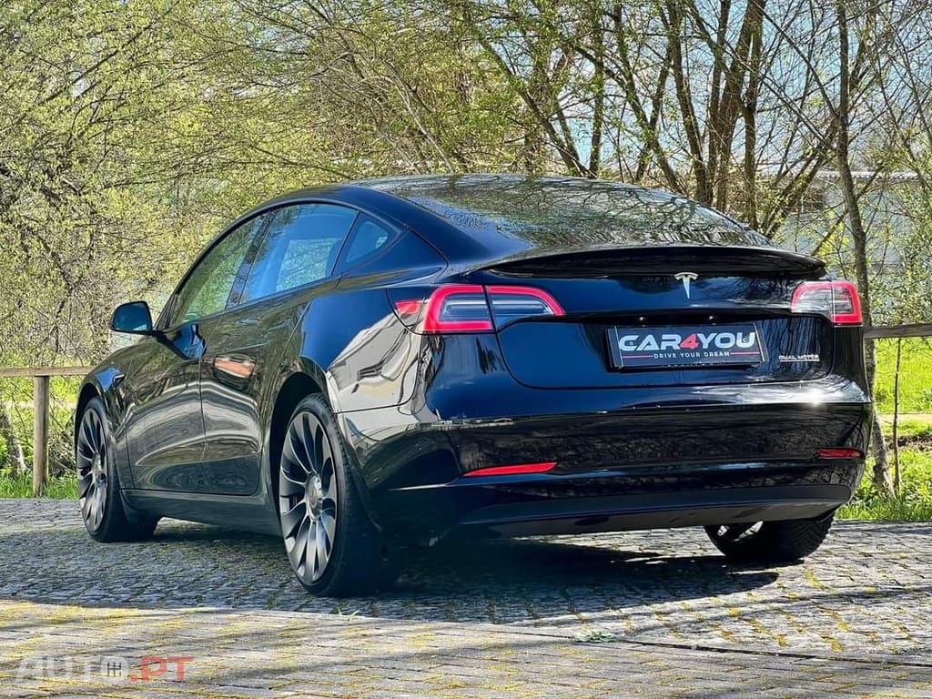 Tesla Model 3 Performance Dual Motor AWD