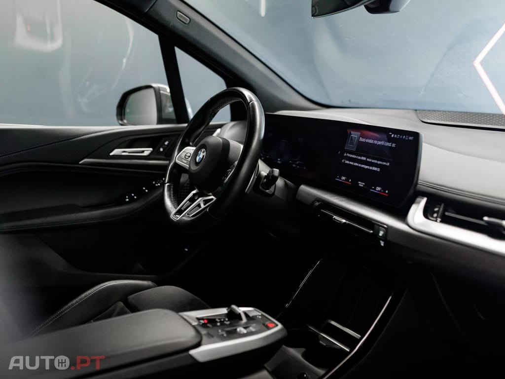 BMW 218 Y