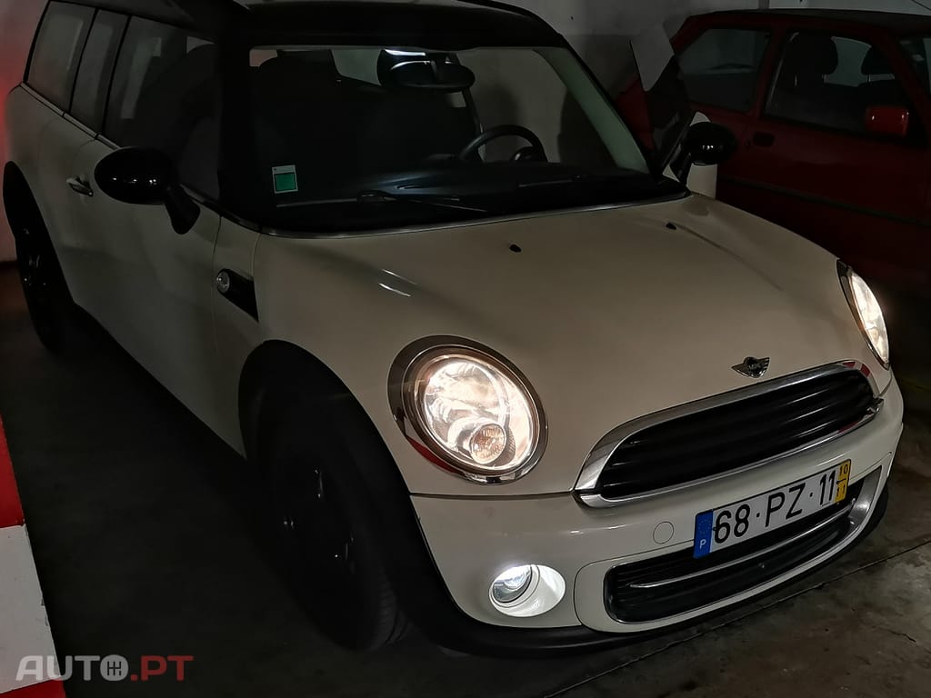 MINI Clubman One D - Van den Broeck