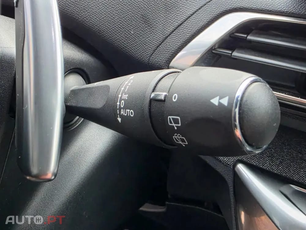 Peugeot 3008 1.6 Hybrid Allure Pack e-EAT8